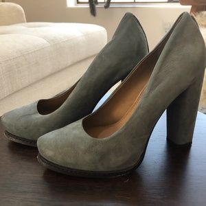 Ella Moss Paige Suede Pump